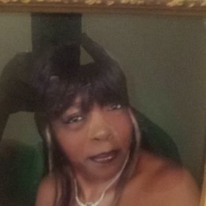 Meet your Posher, Brenda